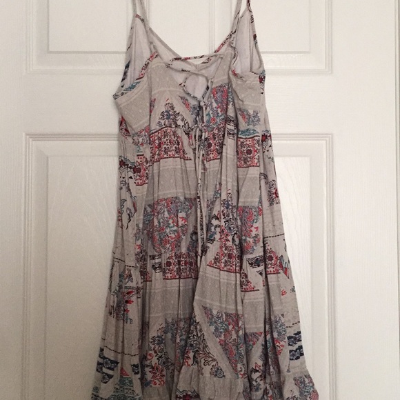 Sundress - Picture 2 of 3